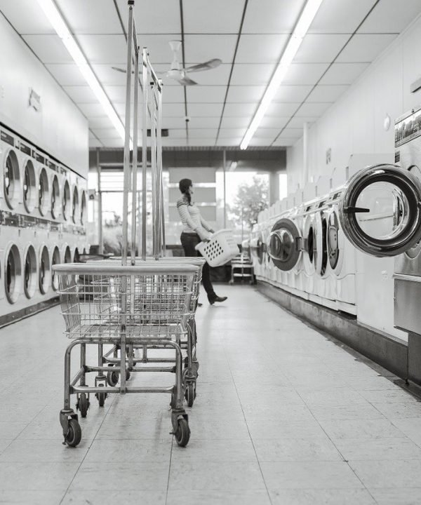 laundry-saloon-laundry-person-567951
